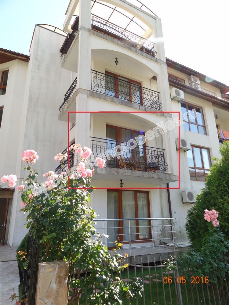 Изгодно обзаведено студио в луксозен комплекс в центъра на Свети Влас