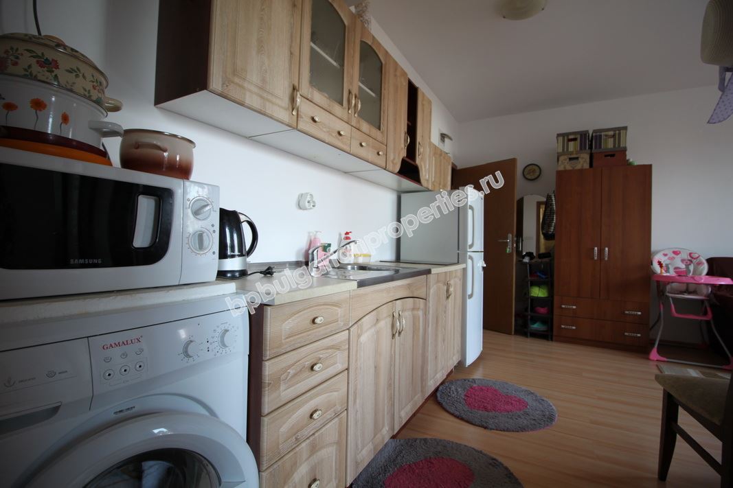 Отлично обзаведен апартамент за инвестиция в Слънчев Бряг