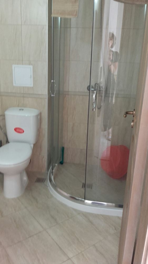 Едностаен апартамент-студио в комплекс с басейн близо до морето в Равда