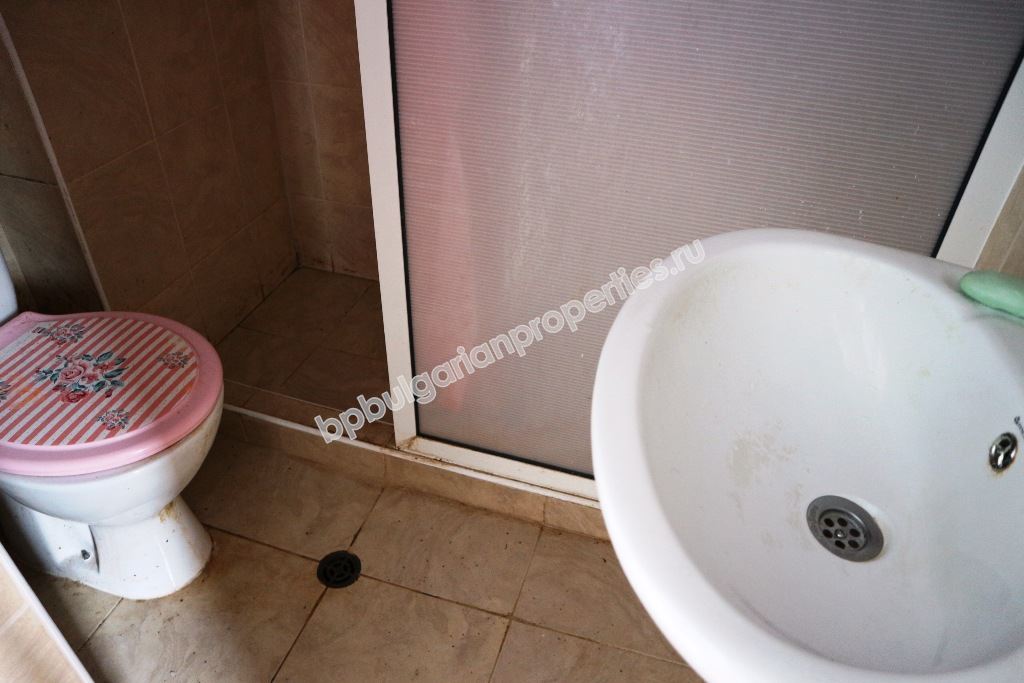 Евтин двустаен апартамент в Слънчев Бряг за инвестиция