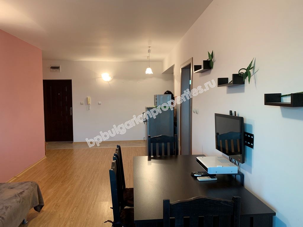 Апартамент с панорамна гледка море в центъра на Свети Влас