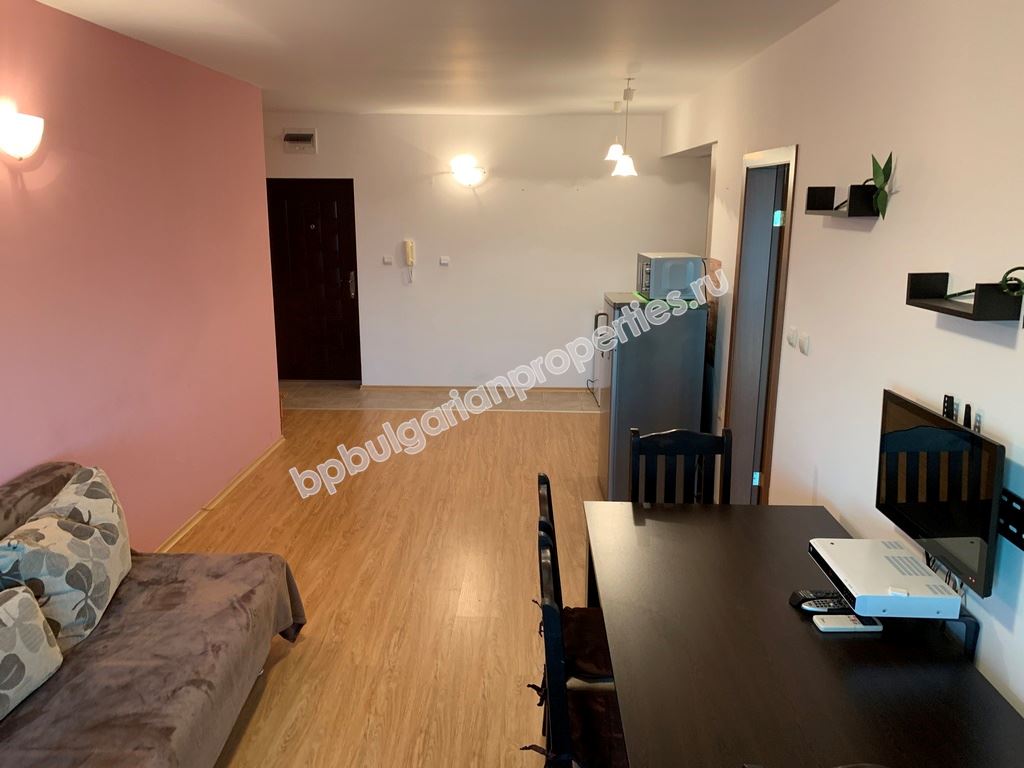 Апартамент с панорамна гледка море в центъра на Свети Влас