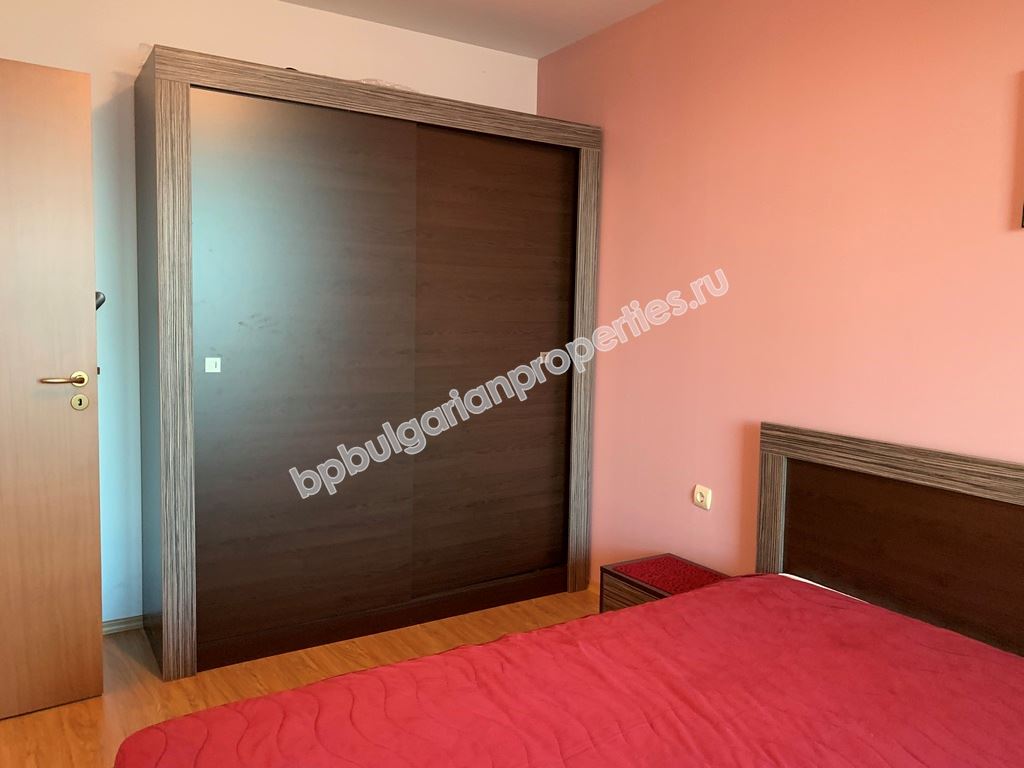 Апартамент с панорамна гледка море в центъра на Свети Влас