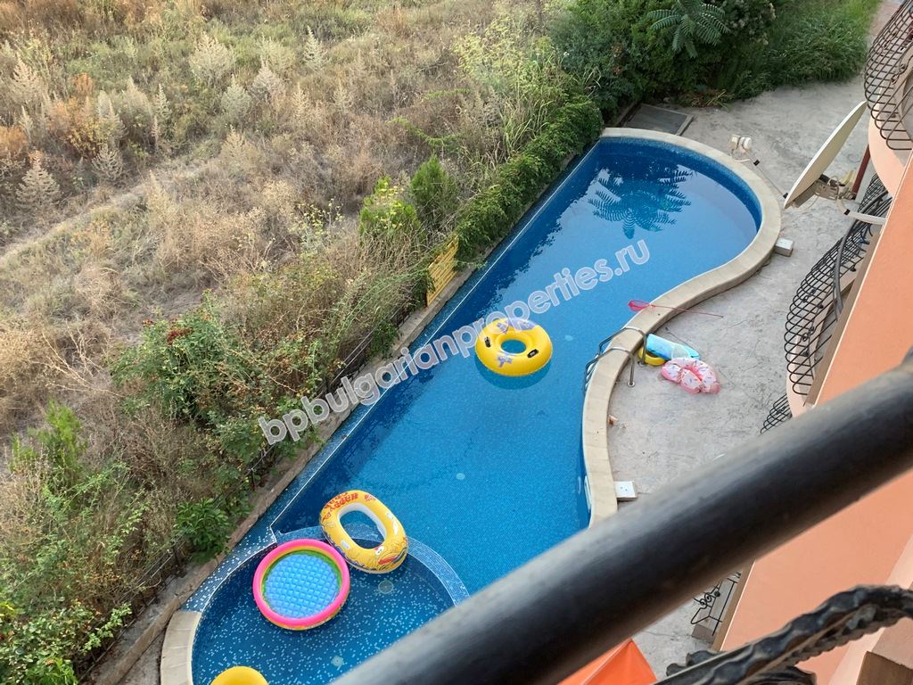 Апартамент с панорамна гледка море в центъра на Свети Влас