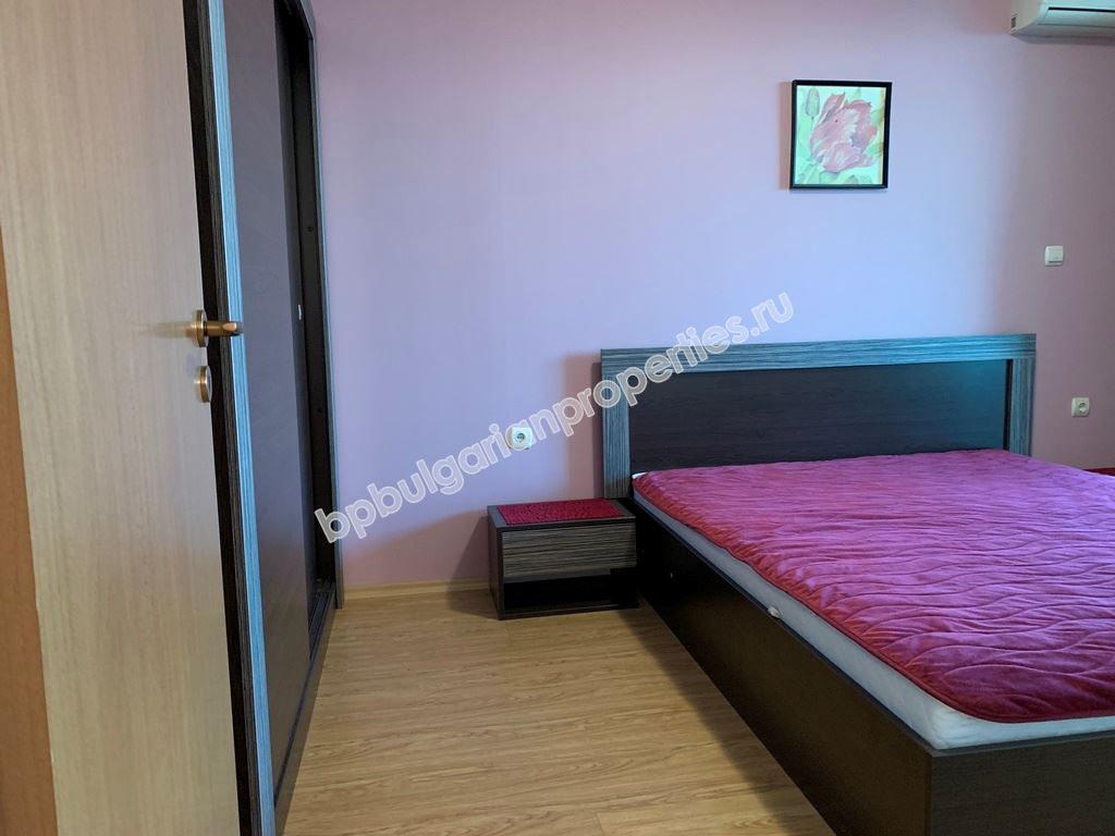 Апартамент с панорамна гледка море в центъра на Свети Влас