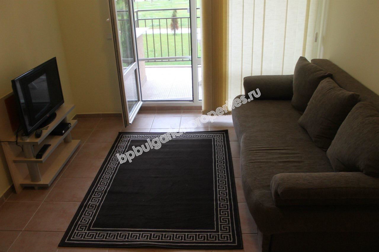 Двустаен апартамент в затворен комплекс в Слънчев Бряг