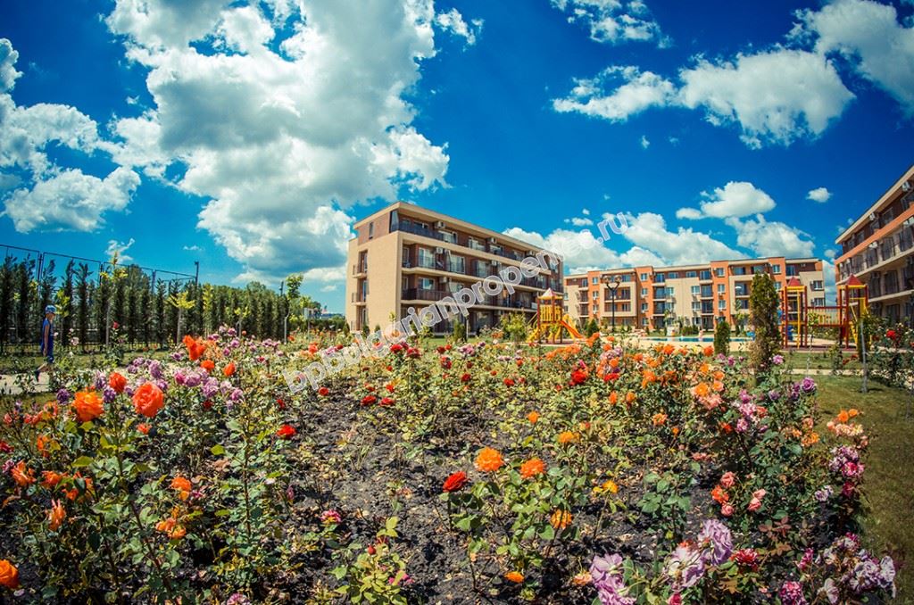 Двустаен апартамент в затворен комплекс в Слънчев Бряг