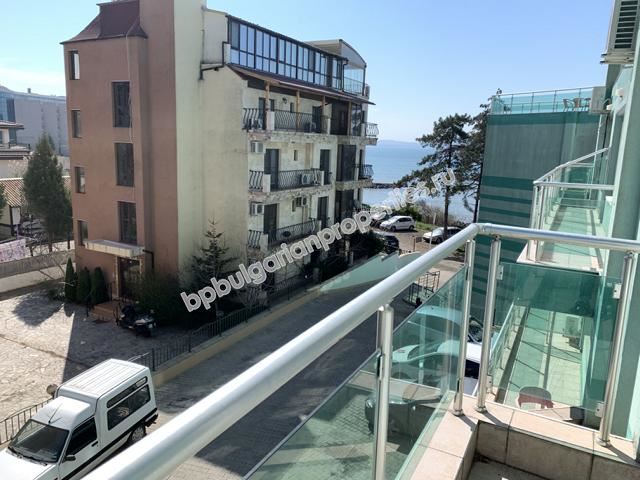 Евтин двустаен апартамент на първа линия в Поморие