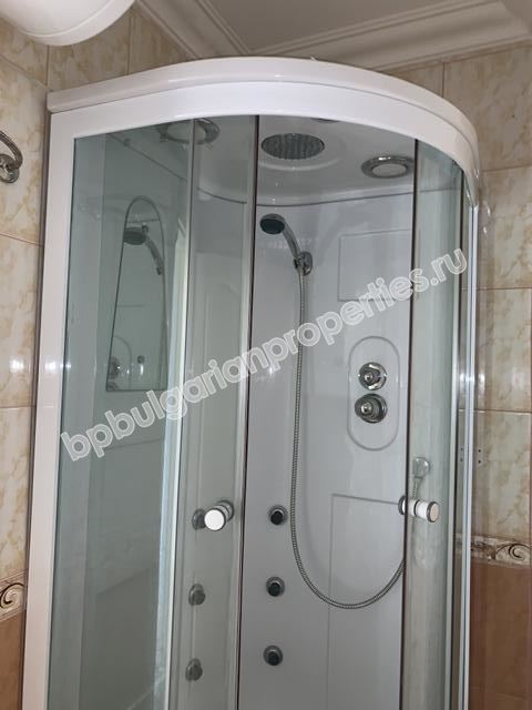 Евтин двустаен апартамент на първа линия в Поморие