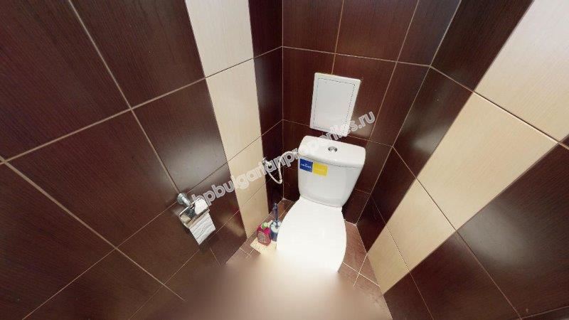 Обзаведен двуетажен таунхаус близо до морето