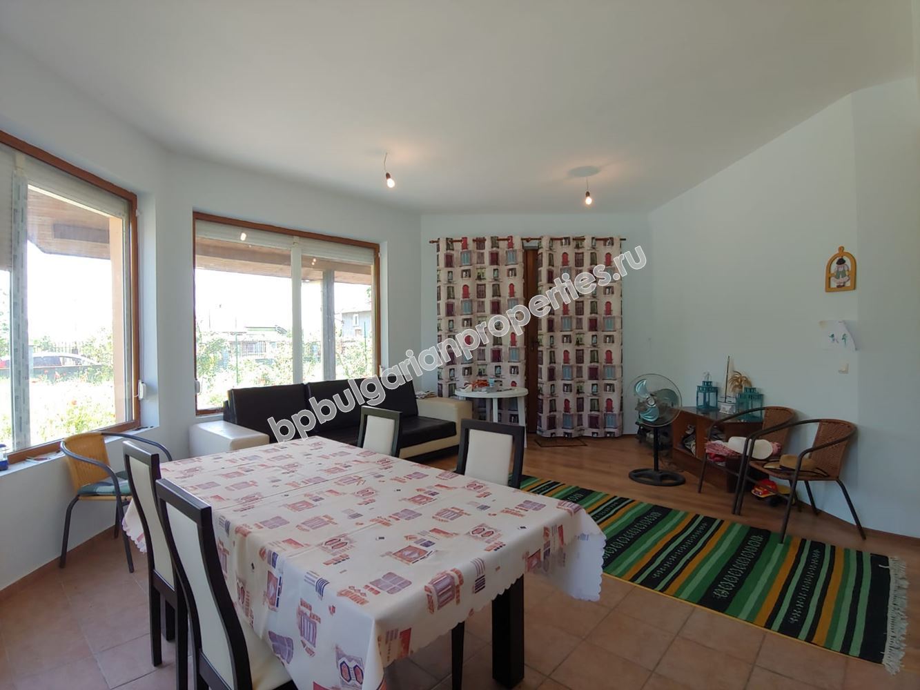 Нова едноетажна къща на 20 км от Бургас