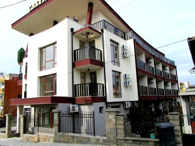 Луксозни апартаменти с изглед море за продажба в Черноморец