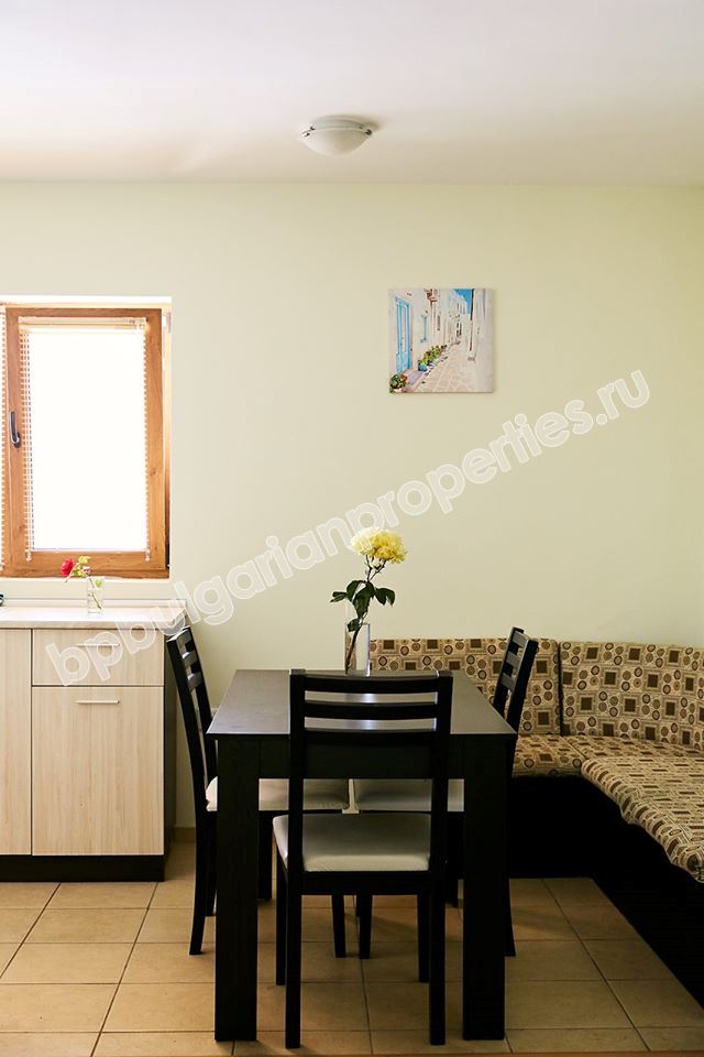 Имоти в затворен комплекс в Бяла