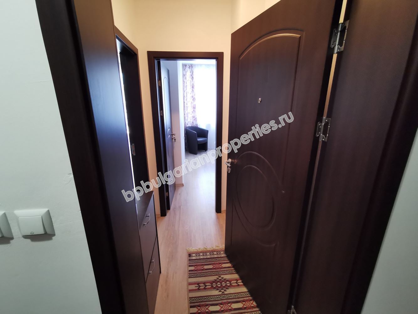 Двустаен обзаведен апартамент в жилищен комплекс в Свети Влас