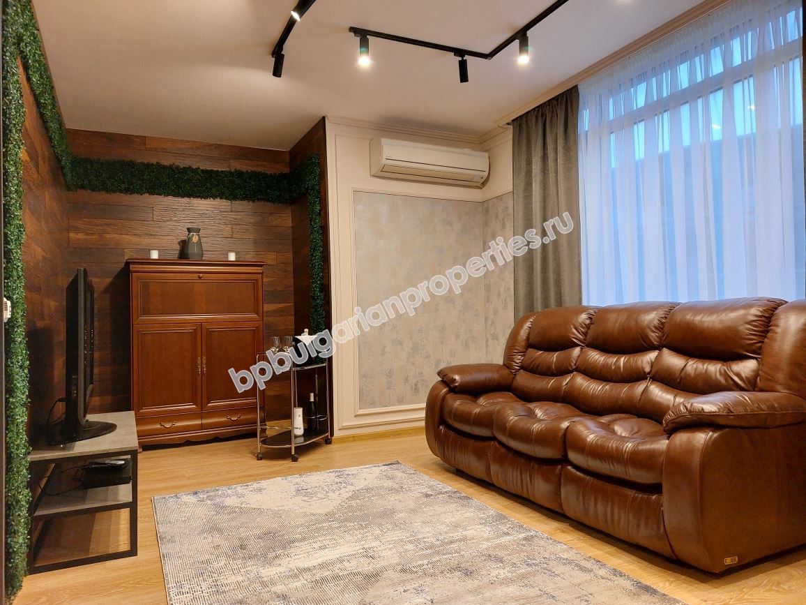 Луксозен апартамент в центъра на Поморие