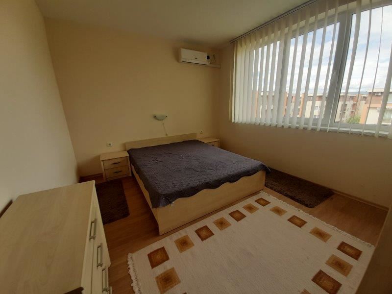 Апартамент в затворен комплекс на изгодна цена