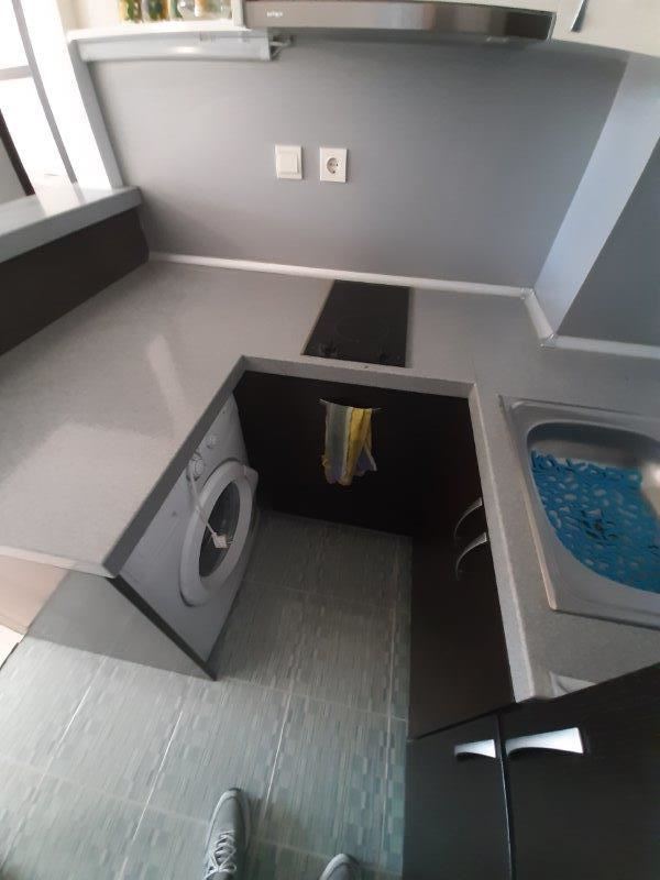 Панорамен апартамент в затворен комплекс на първа линия в Царево