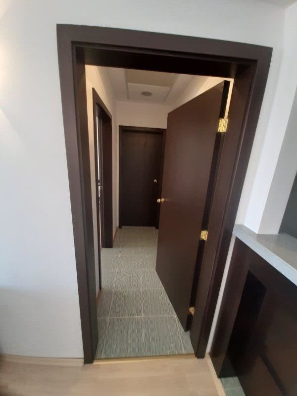 Панорамен апартамент в затворен комплекс на първа линия в Царево