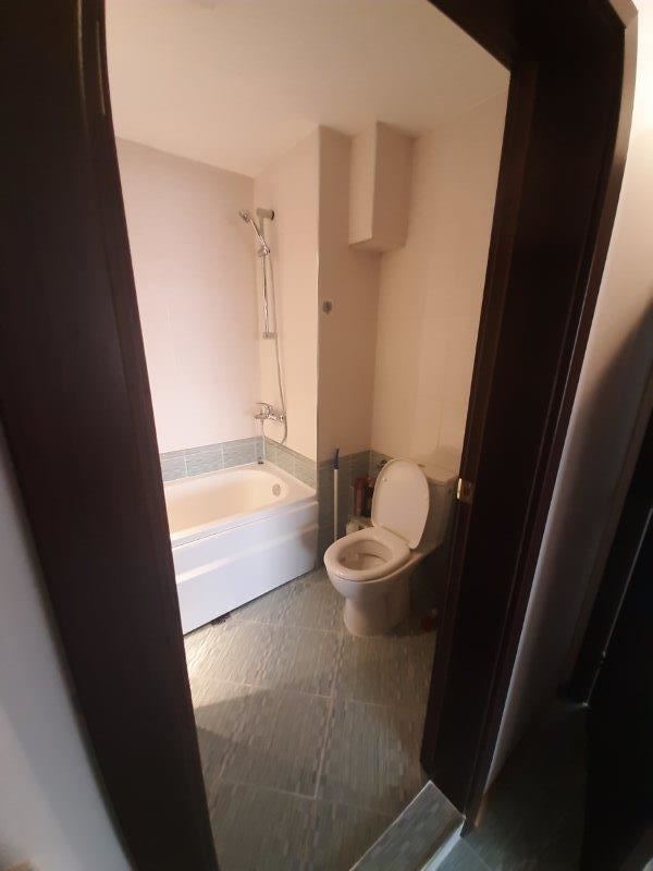 Панорамен апартамент в затворен комплекс на първа линия в Царево