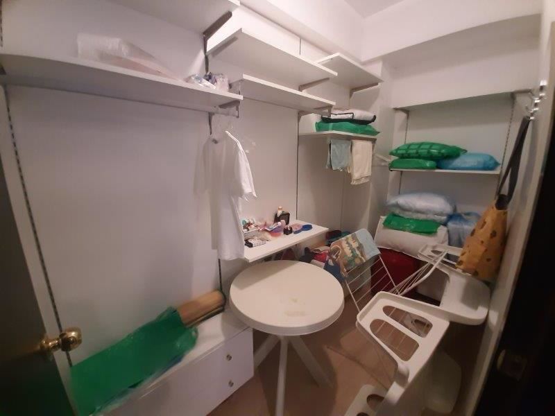 Панорамен апартамент в затворен комплекс на първа линия в Царево