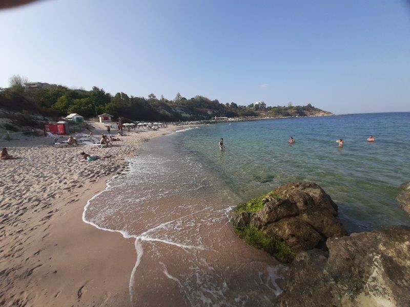 Панорамен апартамент в затворен комплекс на първа линия в Царево