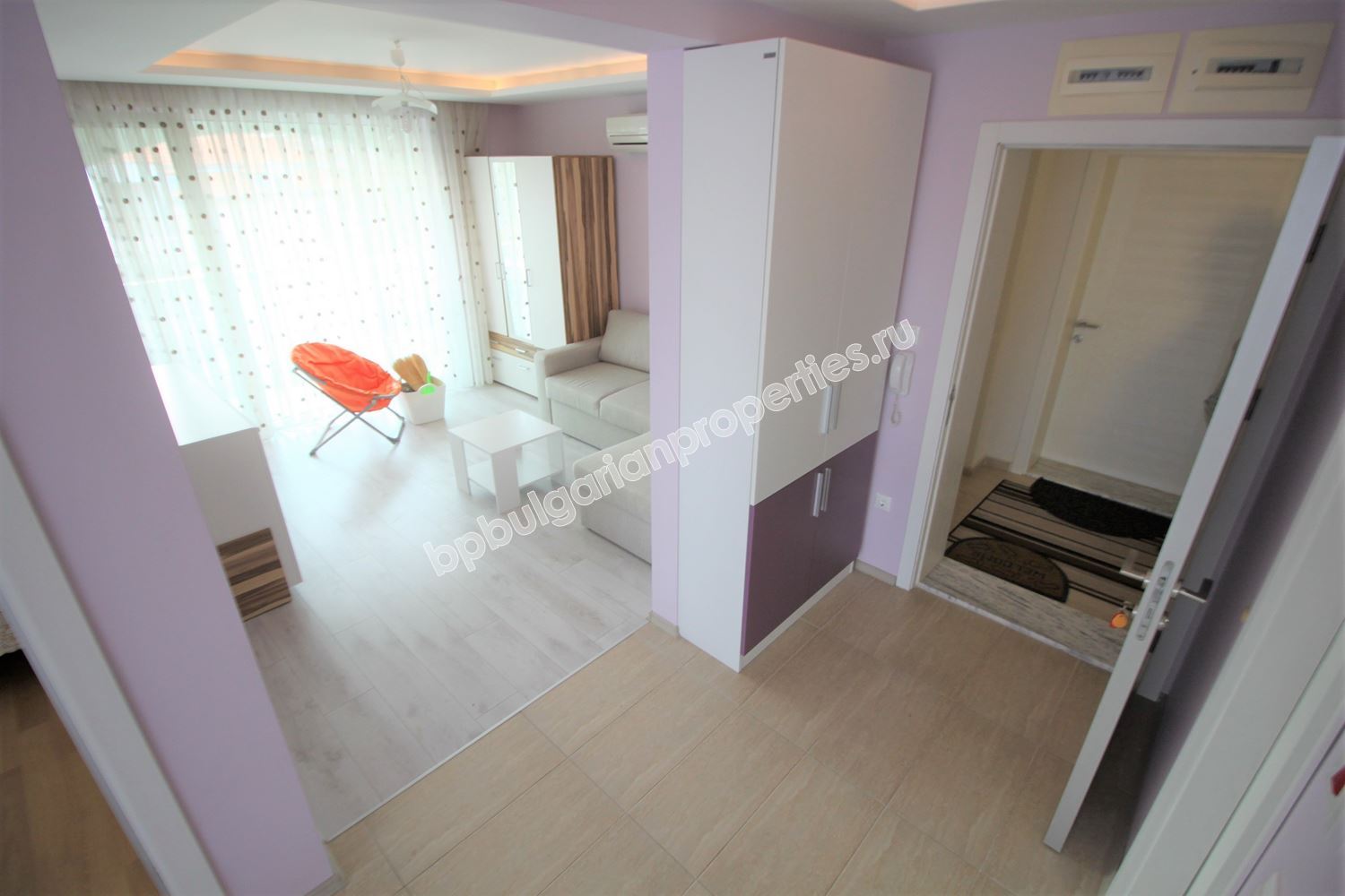 Обзаведен тристаен апартамент близо до морето в Равда Обзаведен тристаен апартамент близо до морето в Равда