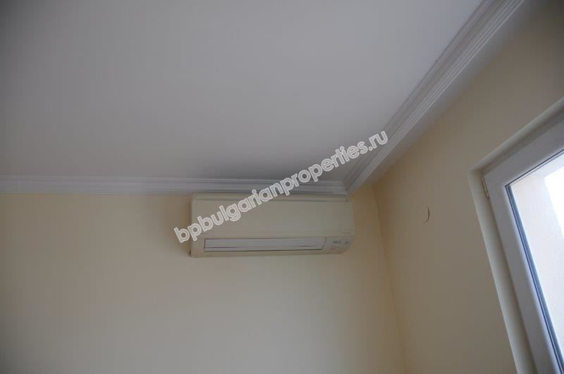 Многостаен апартамент в центъра на Несебър