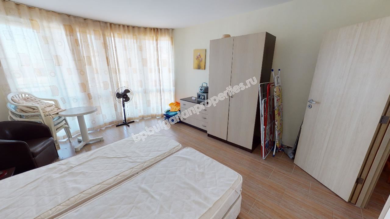 Евтин двустаен апартамент на 2 км от плажа