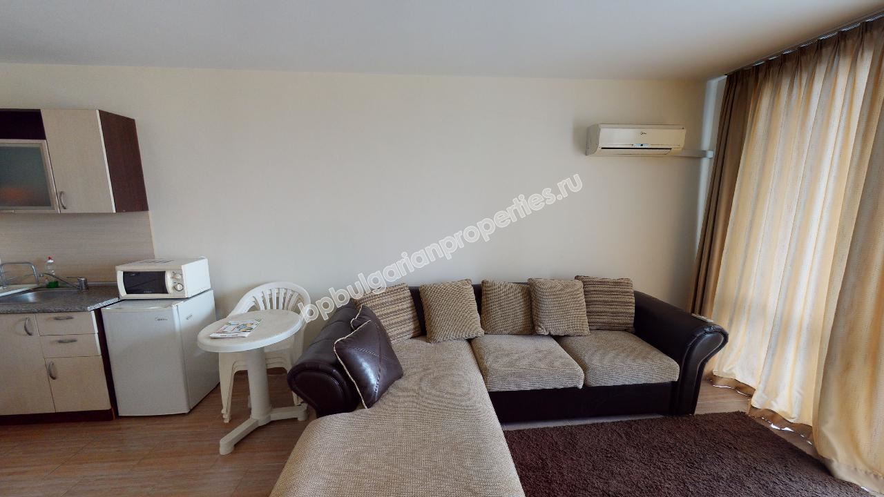 Двустаен апартамент без такса близо до морето