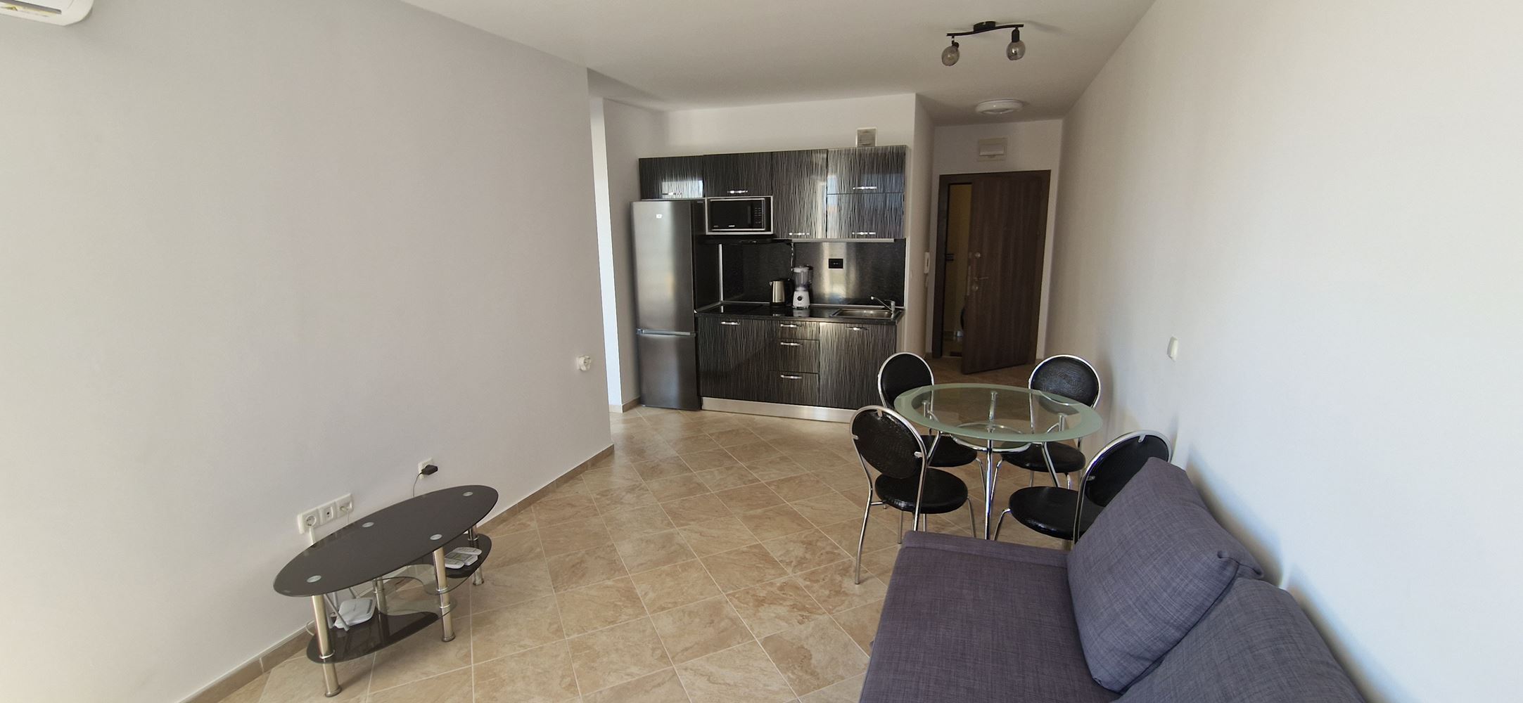 Нов двустаен апартамент за целогодишно живеене в Равда