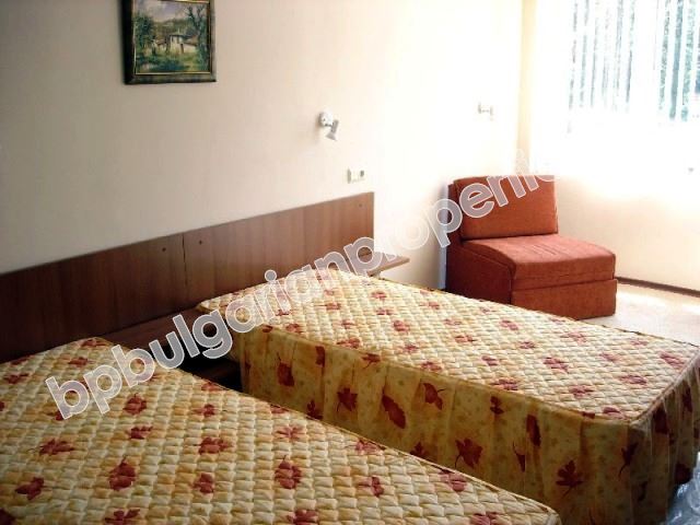 Семеен хотел за продажба в гр.Китен