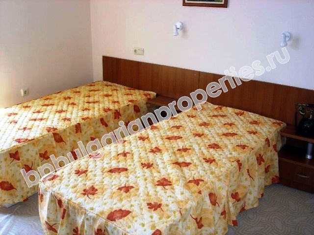 Семеен хотел за продажба в гр.Китен