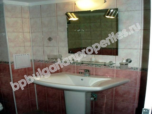 Семеен хотел за продажба в гр.Китен