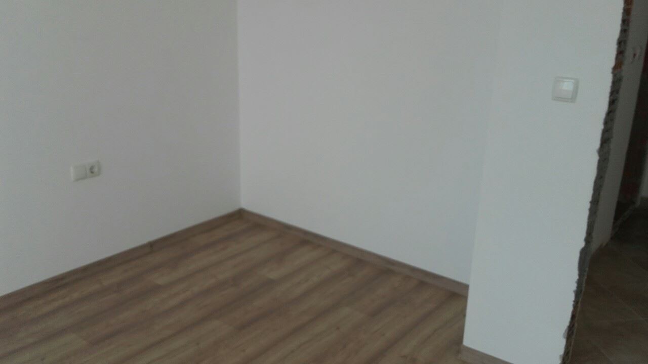 Двустаен апартамент с гледка море директно от строител