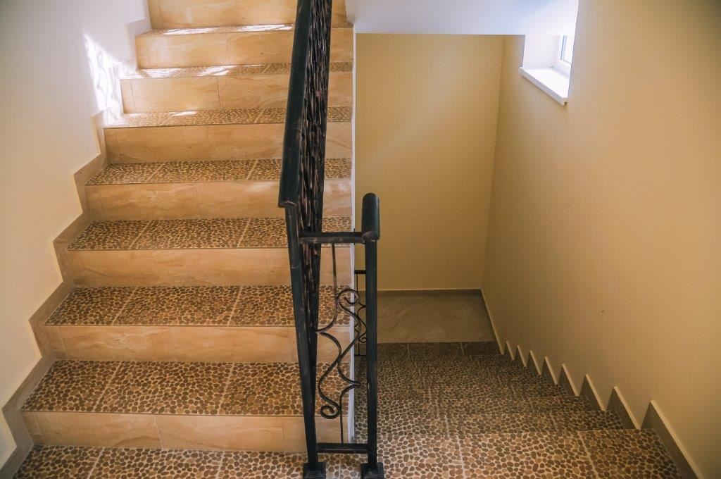 Двустаен апартамент с гледка море директно от строител