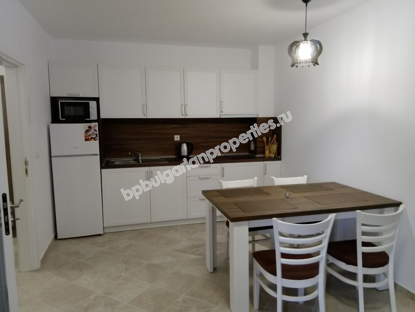 Апартамент с една спалня за нощувки в затворен комплекс Апартамент с една спалня за нощувки в затворен комплекс