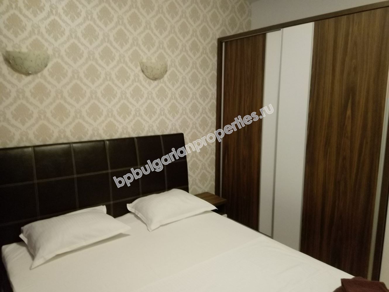 Апартамент с една спалня за нощувки в затворен комплекс Апартамент с една спалня за нощувки в затворен комплекс