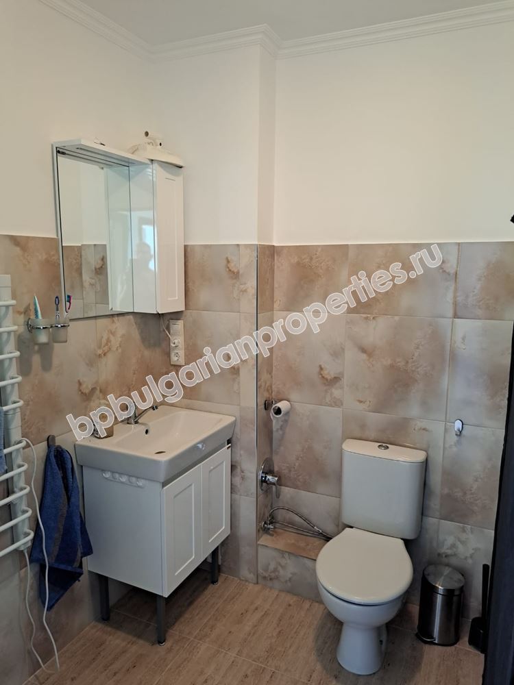 Двуетажна вила с гледка море в затворен комплекс с басейн Двуетажна вила с гледка море в затворен комплекс с басейн