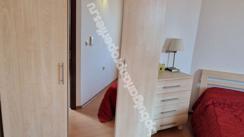 Голям двустаен апартамент с паркомясто в жилищна сграда в Равда Голям двустаен апартамент с паркомясто в жилищна сграда в Равда