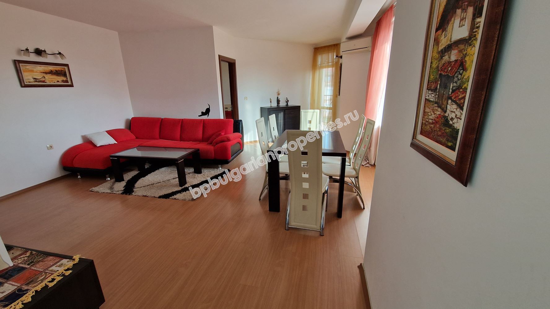 Голям двустаен апартамент с паркомясто в жилищна сграда в Равда Голям двустаен апартамент с паркомясто в жилищна сграда в Равда