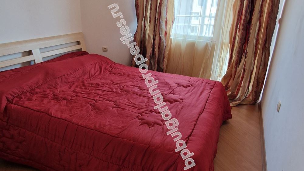 Голям двустаен апартамент с паркомясто в жилищна сграда в Равда Голям двустаен апартамент с паркомясто в жилищна сграда в Равда