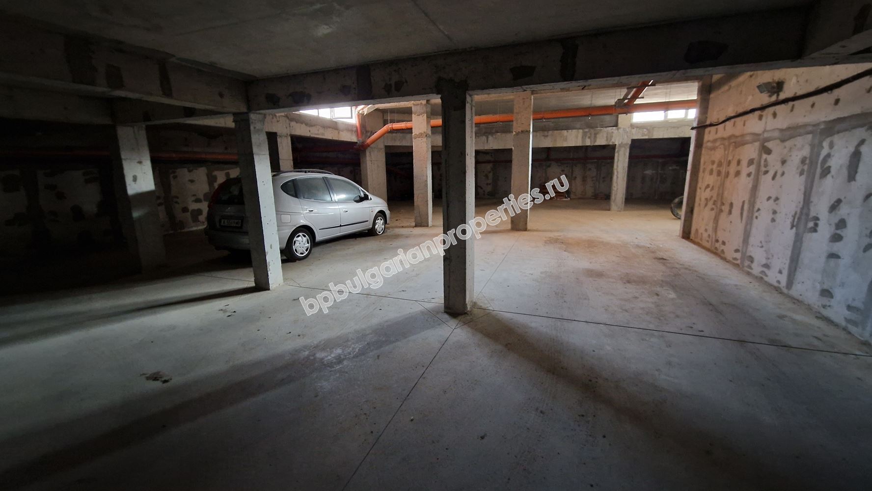 Голям двустаен апартамент с паркомясто в жилищна сграда в Равда Голям двустаен апартамент с паркомясто в жилищна сграда в Равда