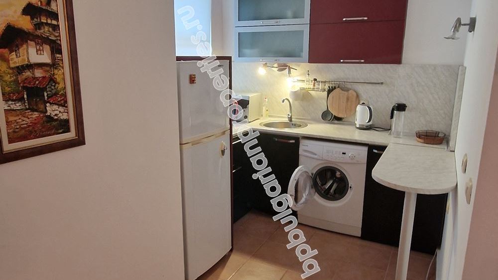 Голям двустаен апартамент с паркомясто в жилищна сграда в Равда Голям двустаен апартамент с паркомясто в жилищна сграда в Равда