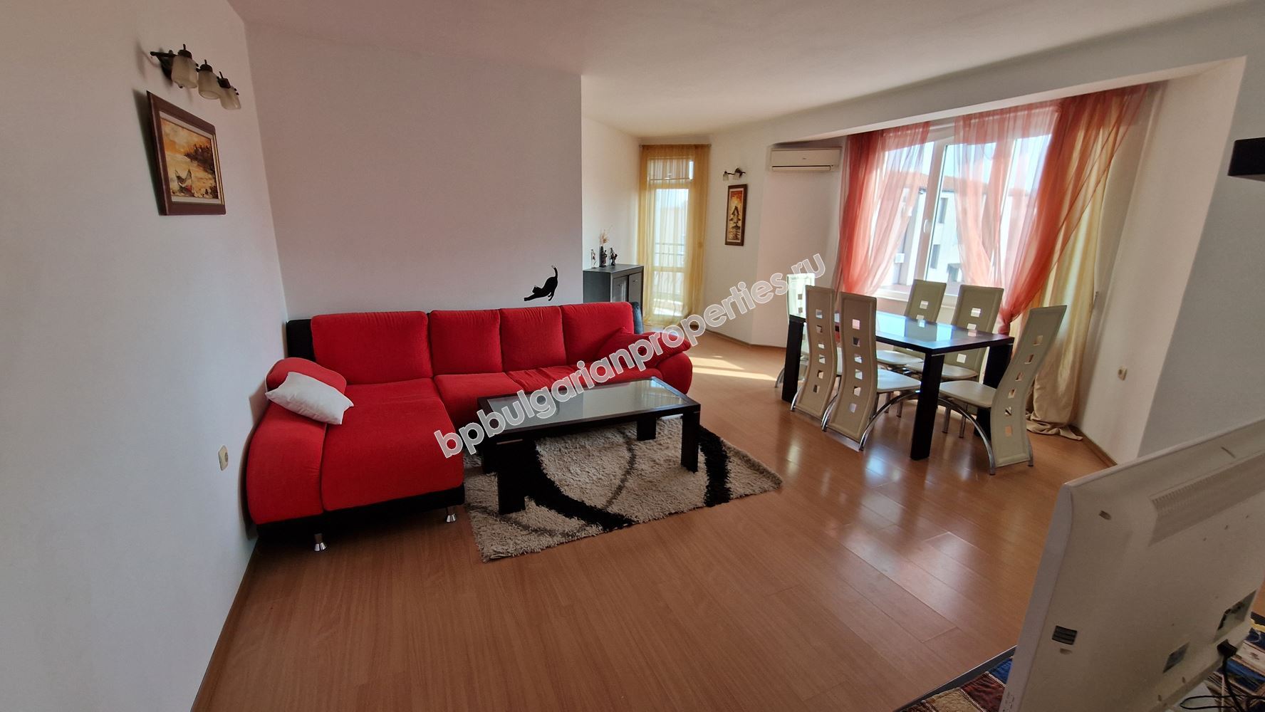 Голям двустаен апартамент с паркомясто в жилищна сграда в Равда Голям двустаен апартамент с паркомясто в жилищна сграда в Равда