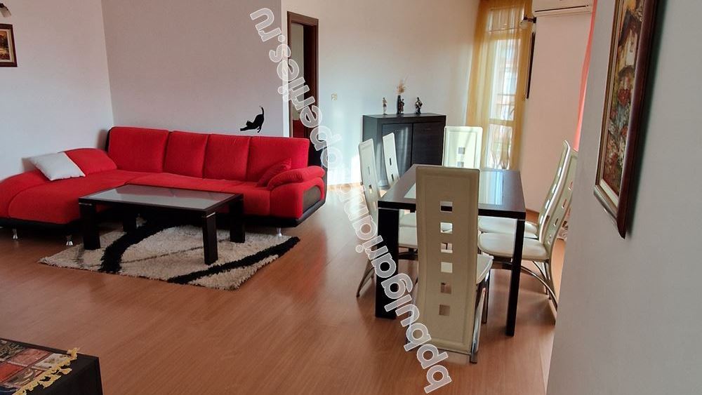 Голям двустаен апартамент с паркомясто в жилищна сграда в Равда Голям двустаен апартамент с паркомясто в жилищна сграда в Равда