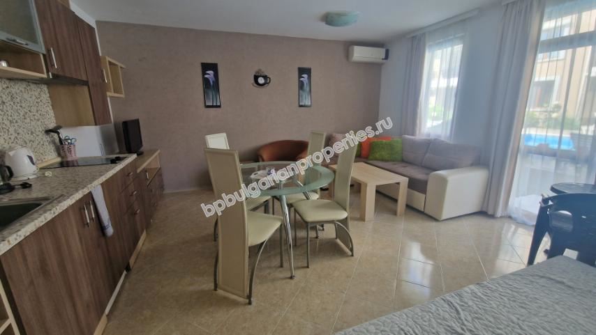 Обзаведен двустаен апартамент в комплекс с басейн в Равда Обзаведен двустаен апартамент в комплекс с басейн в Равда