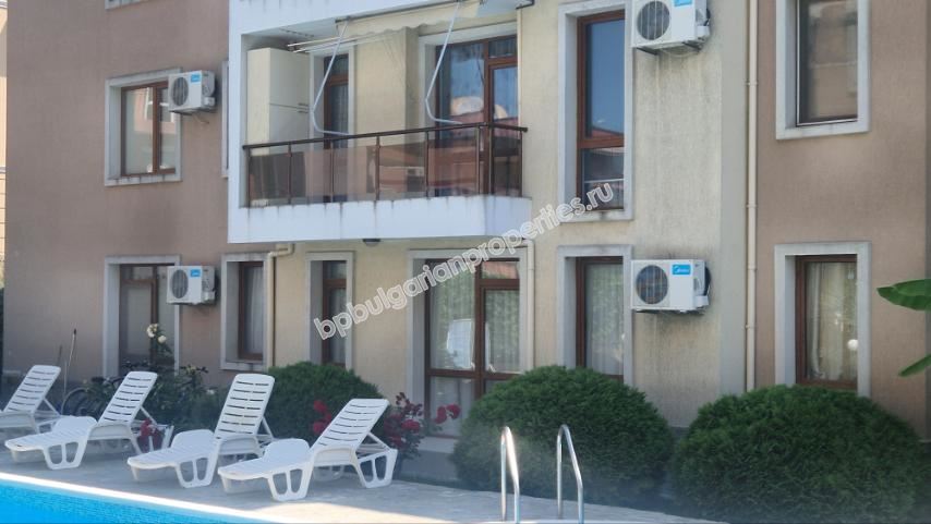 Обзаведен двустаен апартамент в комплекс с басейн в Равда Обзаведен двустаен апартамент в комплекс с басейн в Равда