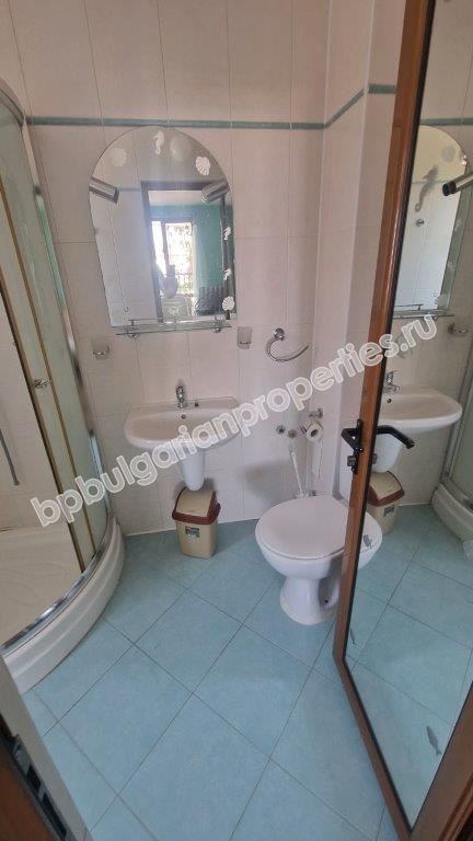 Къща с гледка море  в затворен комплекс в район Буджака, Созопол