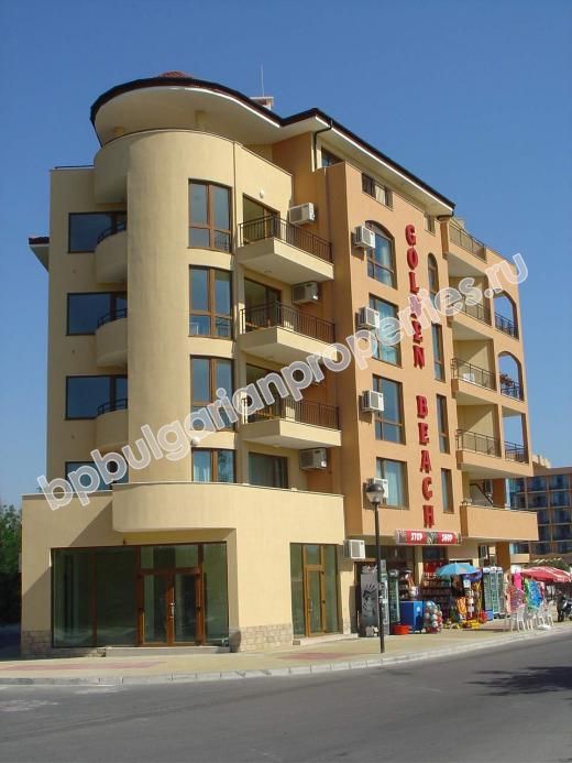 Продава луксозни апартаменти първа линия до морето в Слънчев Бряг