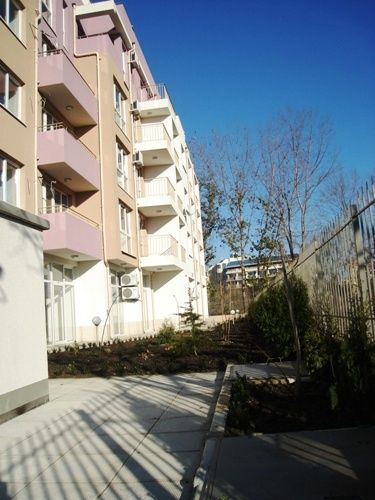 Продава луксозни апартаменти в комплекс в Слънчев Бряг